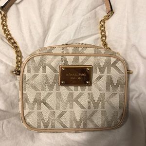Michael Kors Crossbody